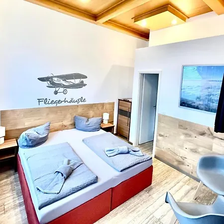 Fliegerhaeusle 24h Self Check In Inn 3*