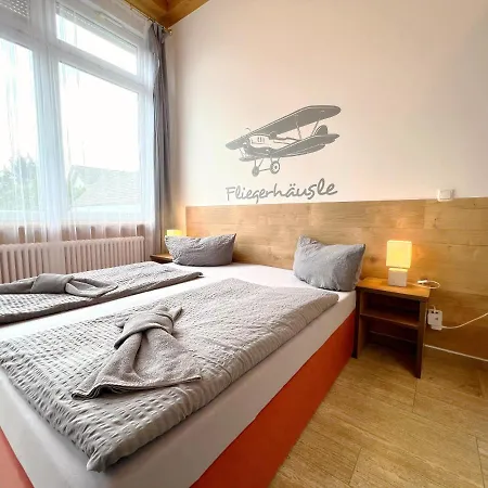 Fliegerhaeusle 24h Self Check In Inn 3*