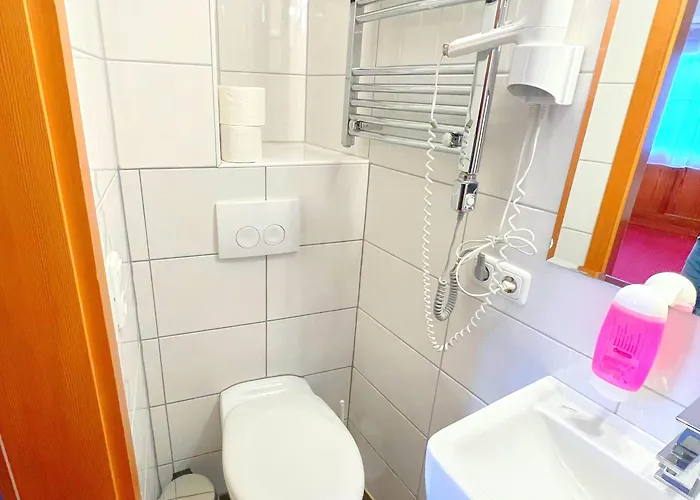 Fliegerhaeusle 24h Self Check In 3*